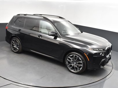 New 2025 BMW X7 xDrive40i w/ M Sport Package