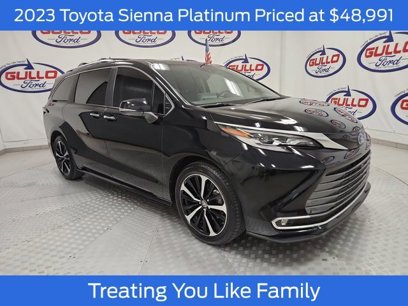 Used 2023 Toyota Sienna Platinum