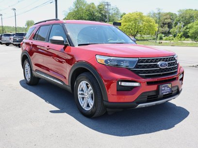 Certified 2022 Ford Explorer XLT w/ Equipment Group 202A