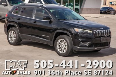 Used 2019 Jeep Cherokee Latitude w/ Popular Appearance Group