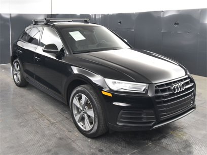 Used 2020 Audi Q5 2.0T Premium w/ Titanium Sport Package