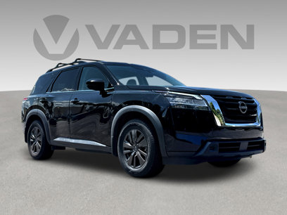 Used 2022 Nissan Pathfinder SV