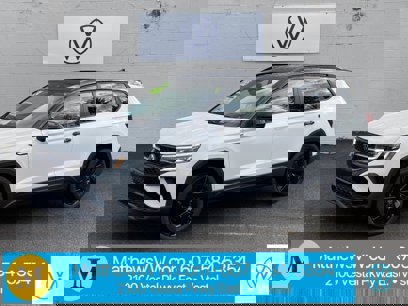 New 2024 Volkswagen Taos SE
