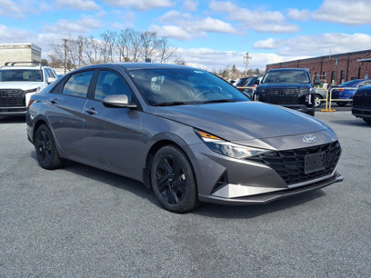 Certified 2023 Hyundai Elantra SEL