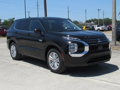 New 2025 Mitsubishi Outlander ES