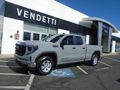 New 2025 GMC Sierra 1500 Pro w/ Pro Value Package