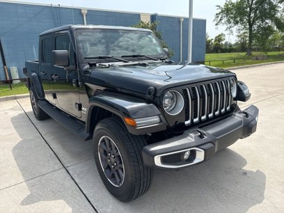 Used 2023 Jeep Gladiator Overland w/ LED Lighting Group