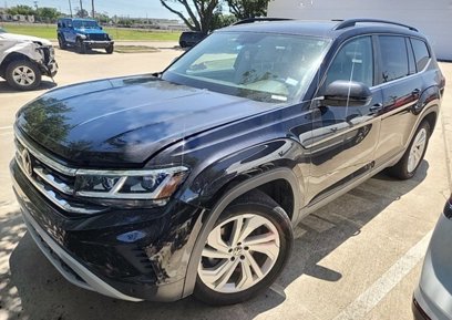 Used 2021 Volkswagen Atlas SE w/ Panoramic Sunroof Package