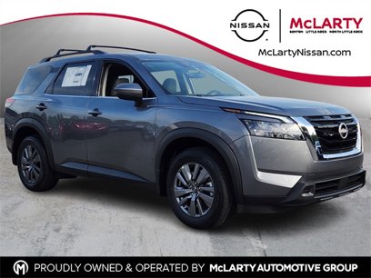 New 2025 Nissan Pathfinder SV