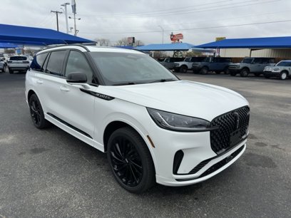 New 2025 Lincoln Aviator Reserve w/ Jet Appearance Package