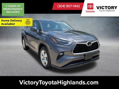 Used 2023 Toyota Highlander LE