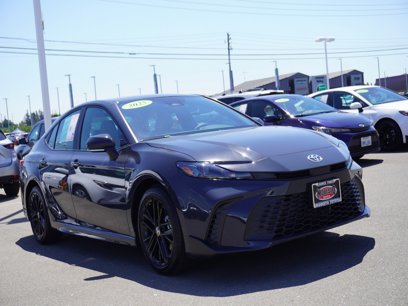 Used 2025 Toyota Camry SE
