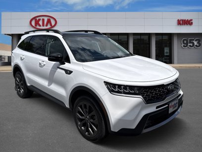 Certified 2021 Kia Sorento EX w/ EX AWD X-Line Package