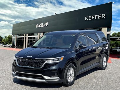 Used 2022 Kia Carnival LX