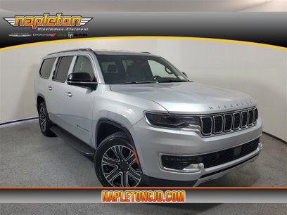 New 2024 Jeep Wagoneer L Series II w/ Flexible Seating Group