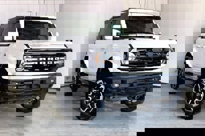 Certified 2024 Ford Bronco Outer Banks