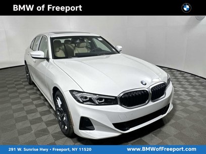 New 2025 BMW 330i xDrive Sedan w/ Convenience Package