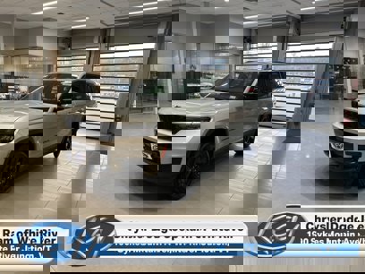 New 2024 Jeep Grand Cherokee L Altitude