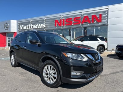 Used 2017 Nissan Rogue SV