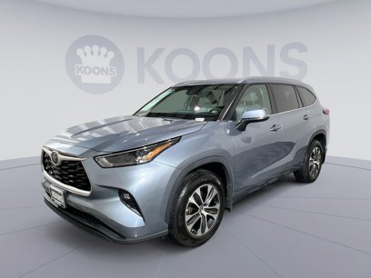 Used 2022 Toyota Highlander XLE