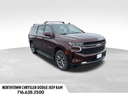 Used 2022 Chevrolet Suburban LT w/ Luxury Package