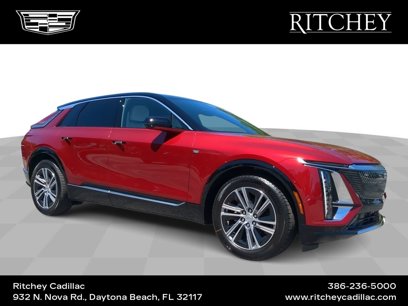 New 2025 Cadillac Lyriq Luxury