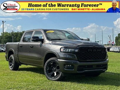 New 2025 RAM 1500 4x4 Crew Cab