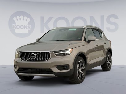 New 2022 Volvo XC40 T5 Inscription