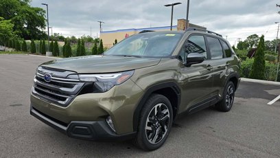 New 2025 Subaru Forester Premium