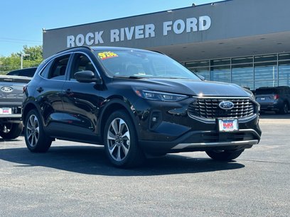 New 2024 Ford Escape Platinum w/ Premium Technology Package