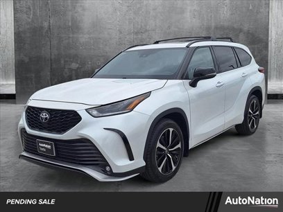 Used 2022 Toyota Highlander XSE