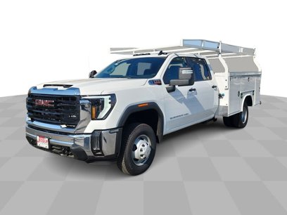 New 2025 GMC Sierra 3500 Pro w/ Convenience Package