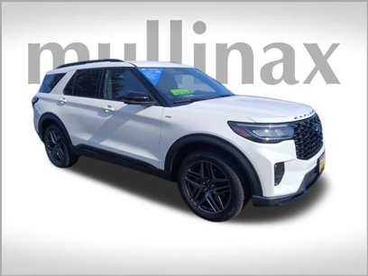Certified 2025 Ford Explorer ST-Line w/ Premium Package