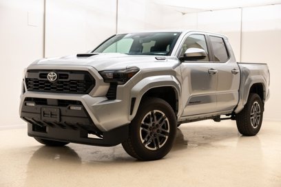 Used 2024 Toyota Tacoma TRD Sport w/ TRD Sport Upgrade Package