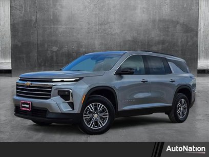 New 2025 Chevrolet Traverse LT