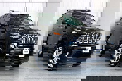 Used 2016 Jeep Cherokee Latitude w/ Cold Weather Group