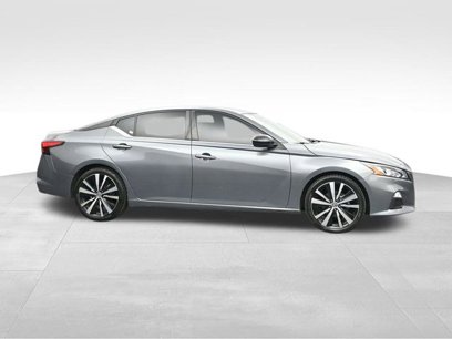 Used 2022 Nissan Altima 2.5 SR