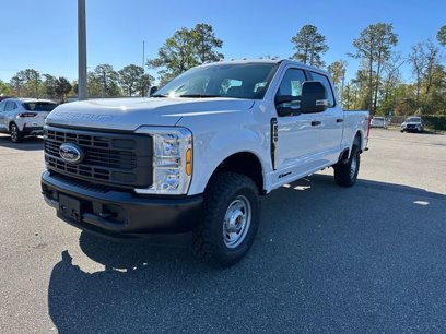 New 2025 Ford F250 XL w/ XL Off-Road Package