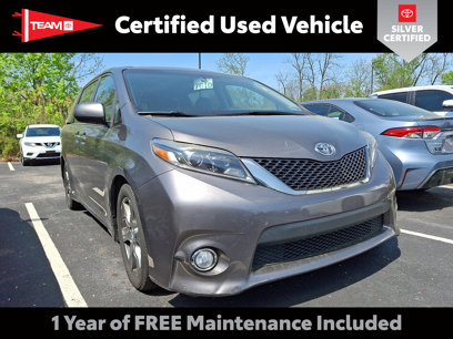 Certified 2017 Toyota Sienna SE
