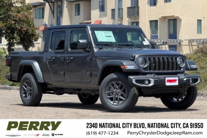 New 2025 Jeep Gladiator Sport