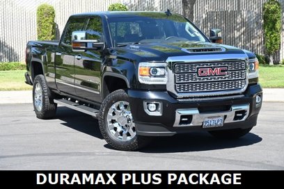 Used 2019 GMC Sierra 2500 Denali w/ Duramax Plus Package