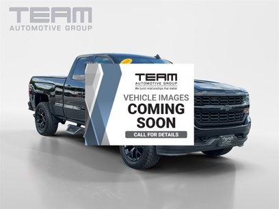 Used 2018 Chevrolet Silverado 1500 Custom w/ Custom Convenience Package