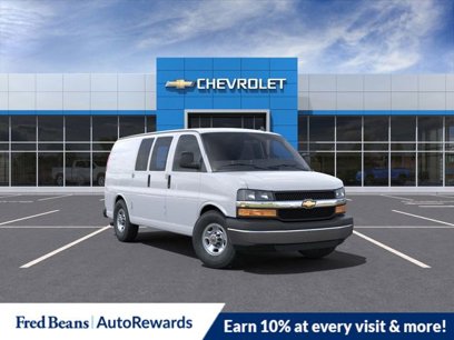 New 2025 Chevrolet Express 3500 w/ Chrome Appearance Package