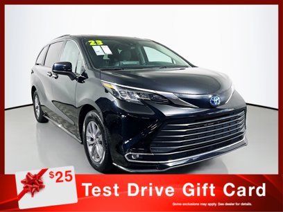 Used 2023 Toyota Sienna XLE