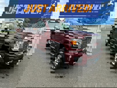 Used 2016 GMC Sierra 2500 Denali w/ Duramax Plus Package