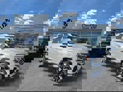 New 2025 Volkswagen Atlas Cross Sport SEL