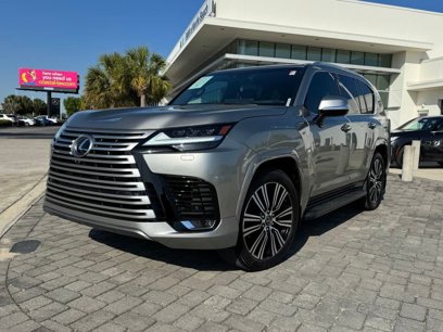 Used 2023 Lexus LX 600 4WD w/ Luxury Package