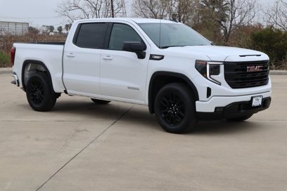 New 2025 GMC Sierra 1500 Elevation