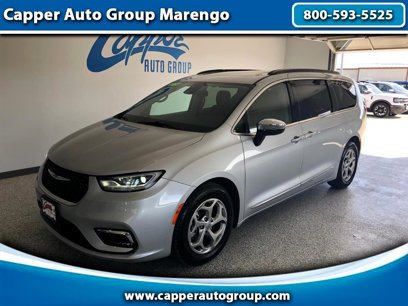 Used 2023 Chrysler Pacifica Limited