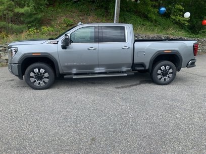 New 2025 GMC Sierra 2500 Denali w/ Denali Reserve Package